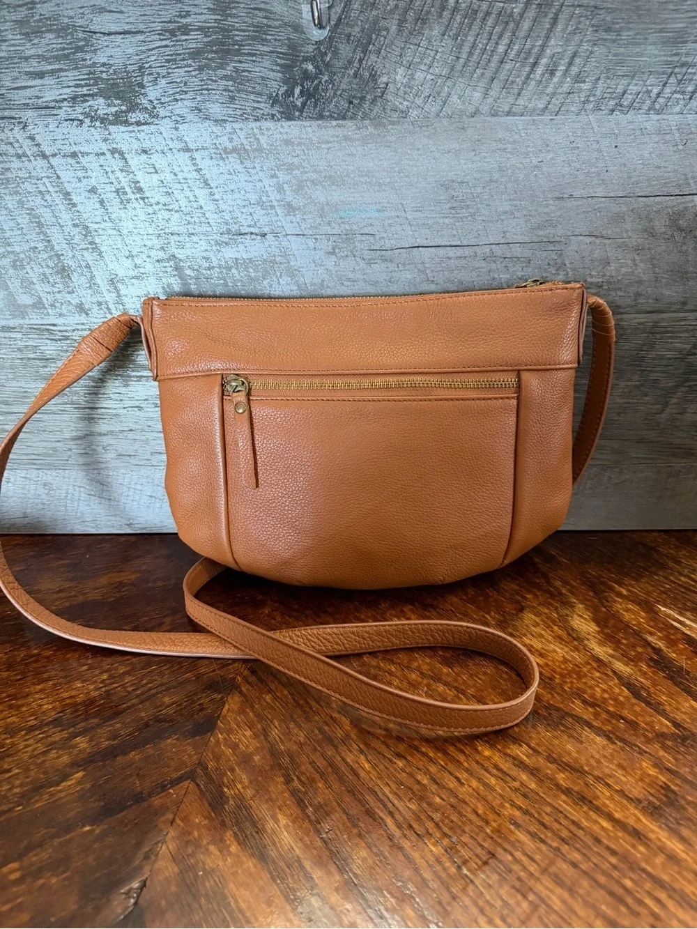 Lucky Brand Brown Pebble Leather Curved Bottom Half Moon Shaped Crossbody